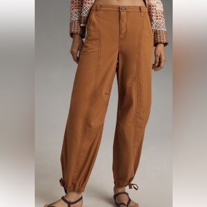 Pilcro Women's barrel style mustard yellow pants